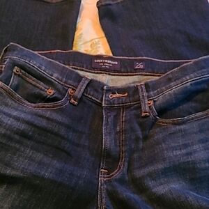 Lucky Brand Jean's sweet boot jeans size 10/30R